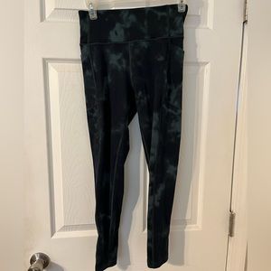 Women’s active leggings